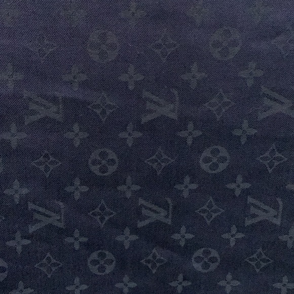 Brand New LV Blue stole - Picture 4 of 5